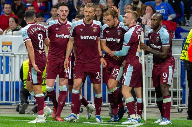 伯恩利客场险胜，重返中游积分榜的简单介绍