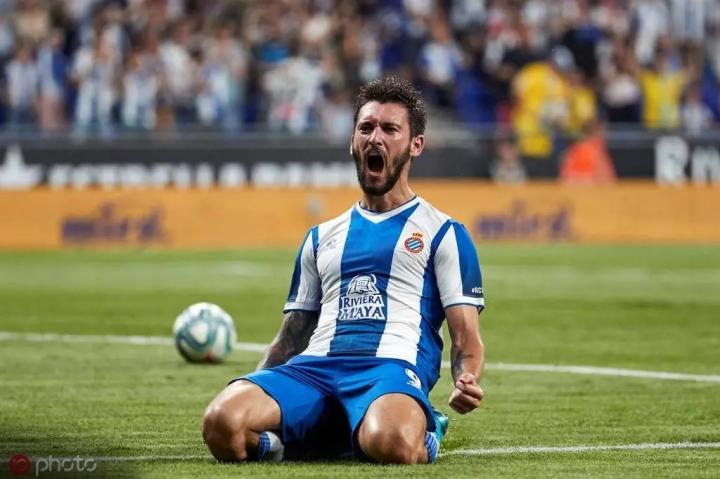 关于天海主教练解除职务,球迷盼望新帅改变局面的信息 关于天海主教练解除职务,球迷盼望新帅改变局面的信息