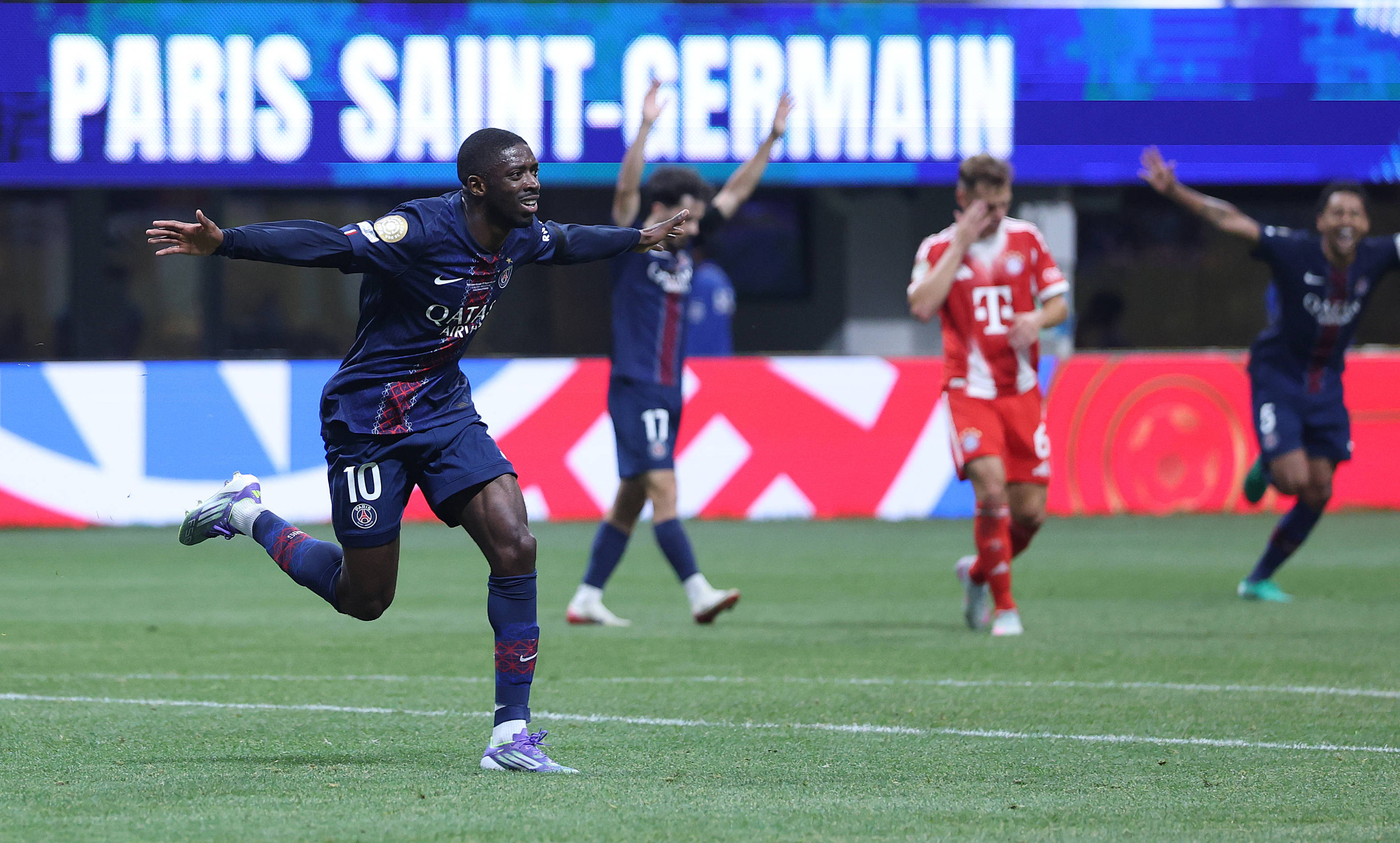 包含巴黎圣日耳曼主场力克拜仁慕尼黑，晋级欧国联半决赛的词条