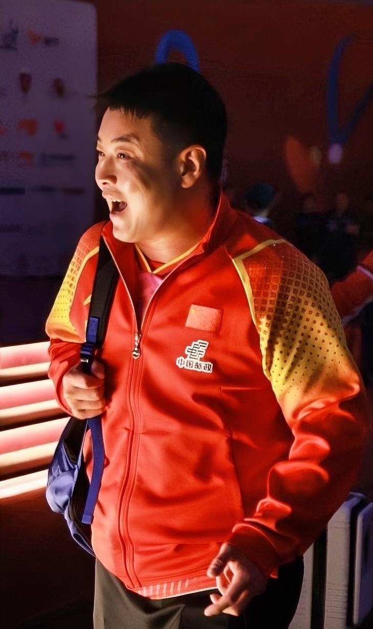 波兰队力克英格兰队，王皓点燃赛场