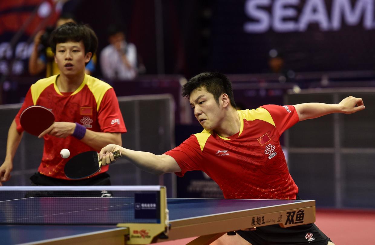 英格兰队险胜韩国队，许昕惊艳四座的简单介绍