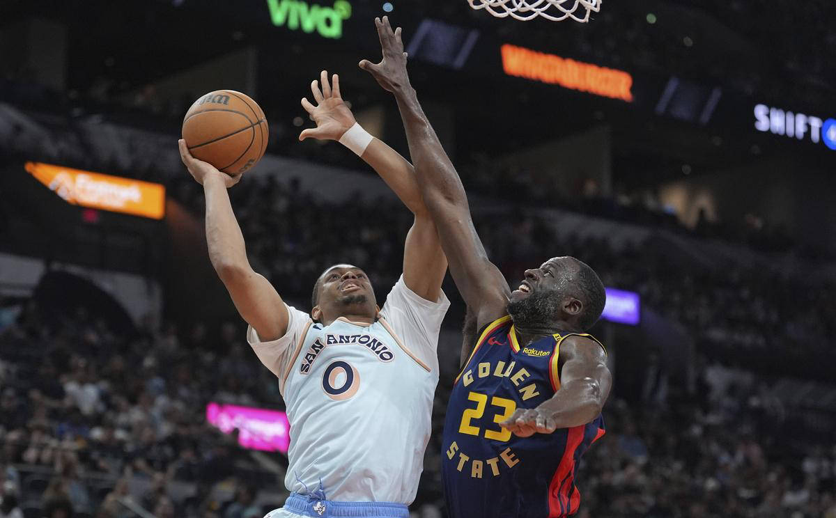 关于猛龙险胜勇士，武切维奇状态火热的信息